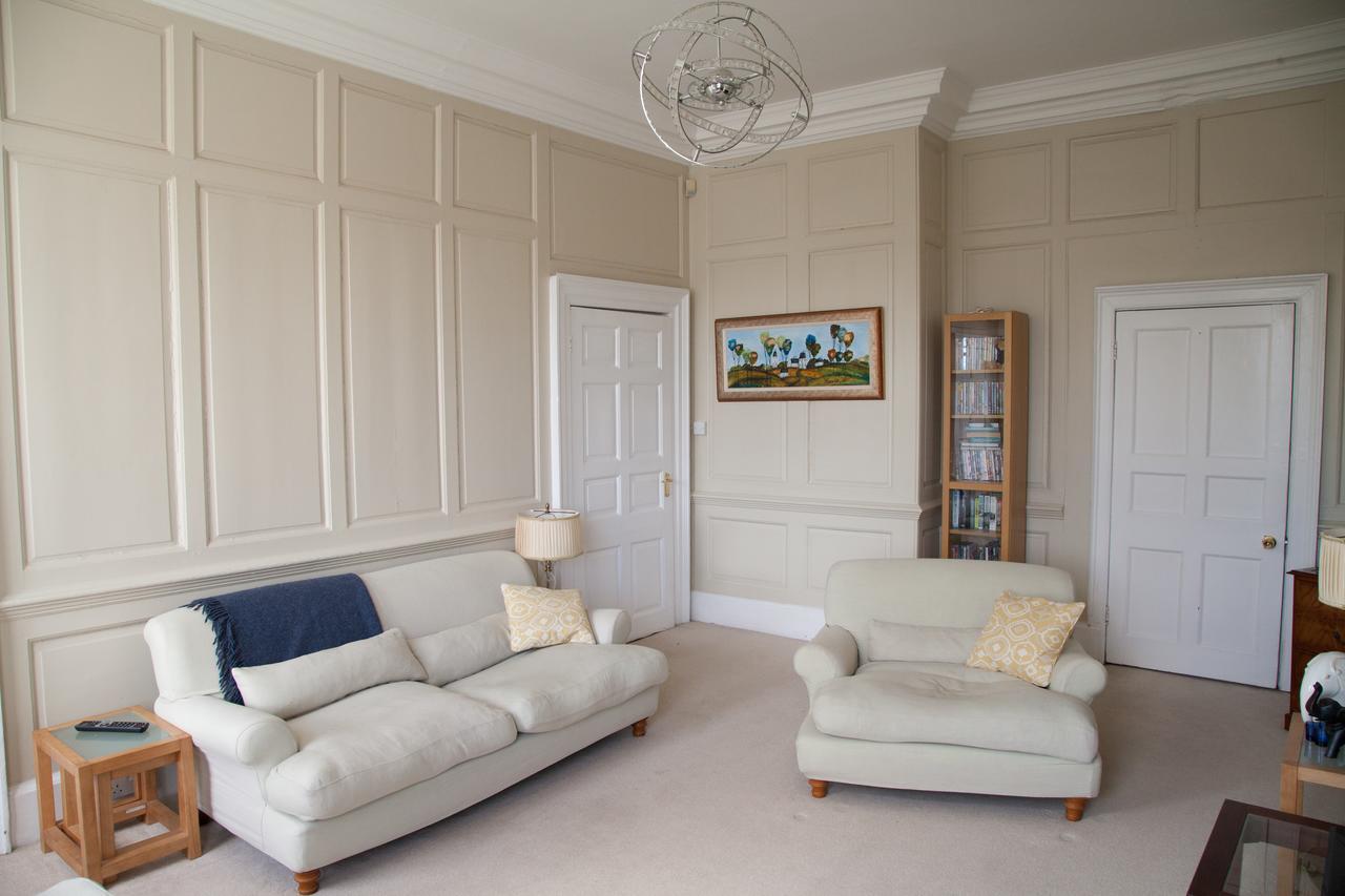 솔즈베리 Loder House B&B 외부 사진