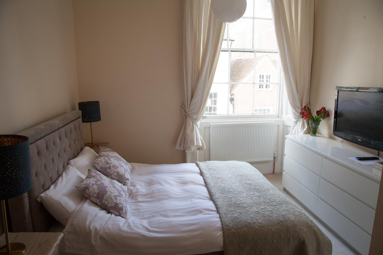 솔즈베리 Loder House B&B 외부 사진