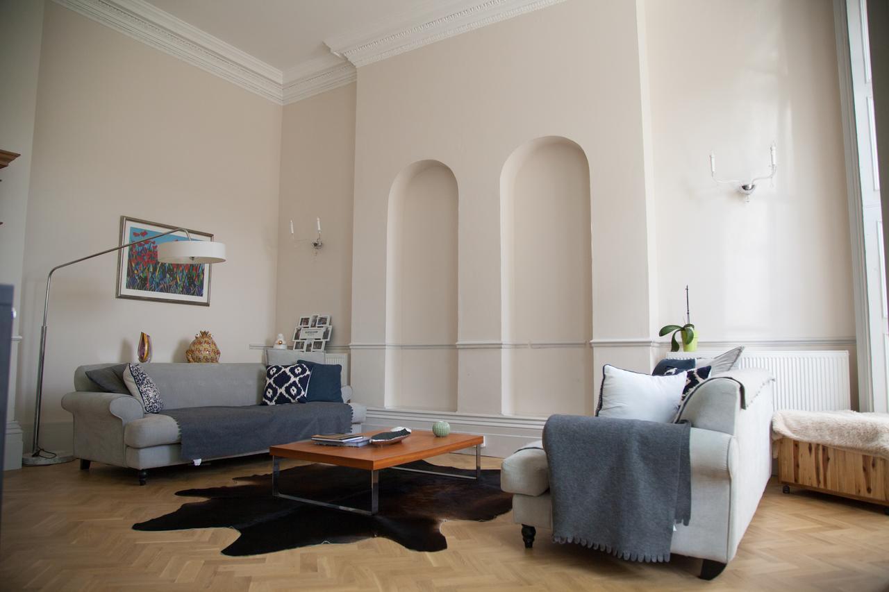 솔즈베리 Loder House B&B 외부 사진