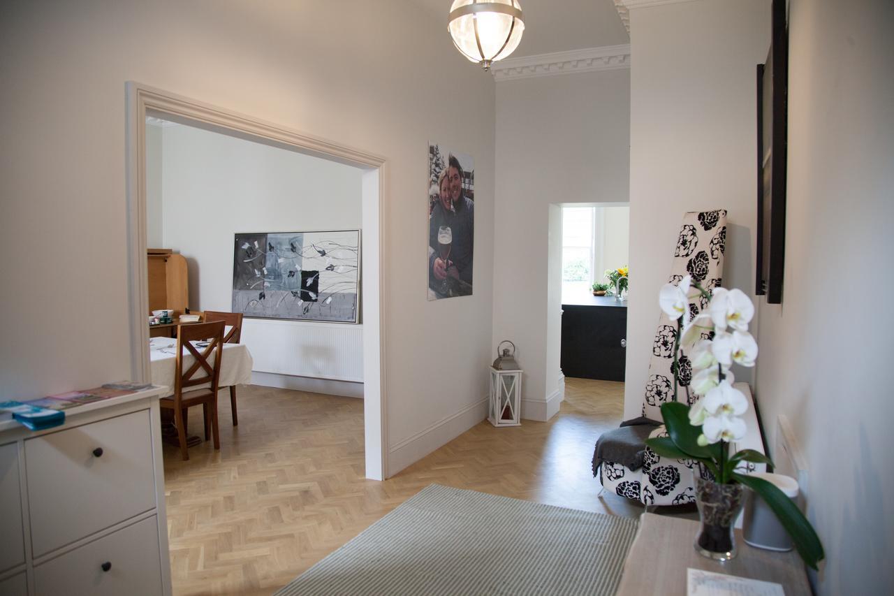 솔즈베리 Loder House B&B 외부 사진